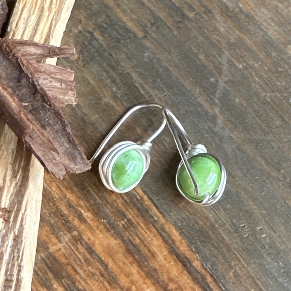 Imperial jade drops dangle earrings/wealth and good luck earrings - Picture 2 of 6